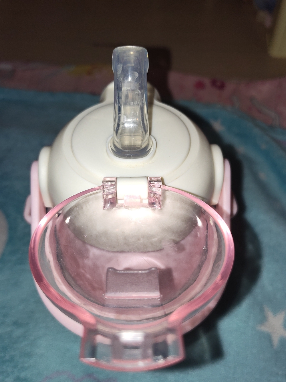 Cute Pink Kawaii Water Bottle with Bear Charm - Picture 7 of 9